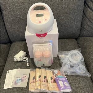 Spectra S2 Plus Double Breast Pump w/ BreastMilk Storage Bottles & More LIKE NEW